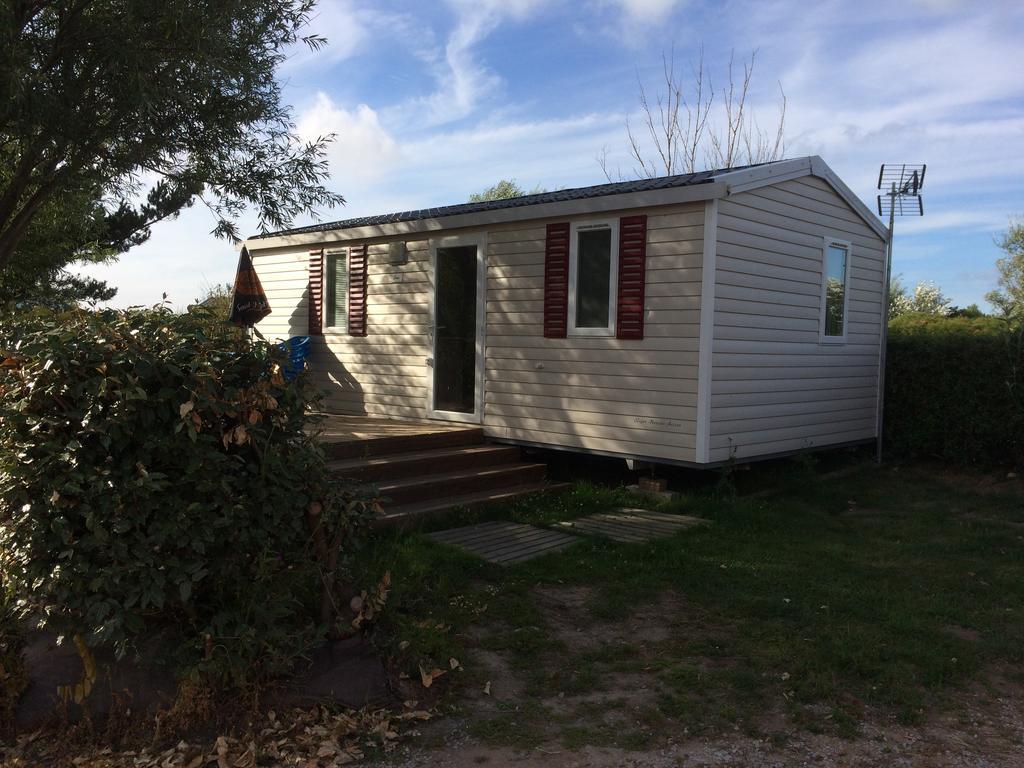 Camping De Collignon Cherbourg-en-Cotentin Bagian luar foto